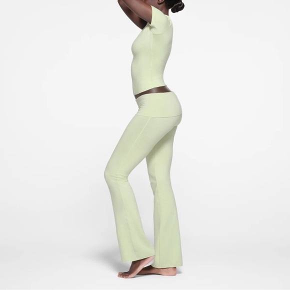 SKIMS NWOT Cotton Jersey Foldover Pant - Pistachio - Picture 2 of 5